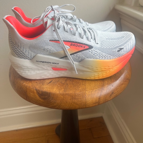 New Brooks Hyperion Max 2 Running Shoes - Gray and Orange - Picture 1 of 4